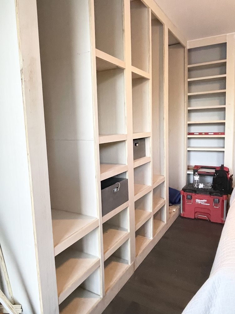 Wall built-in Cabinets Services in